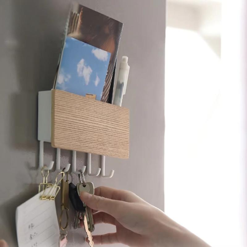 Vintage Wooden Key Holder Wall Mounted Decorative Key Organizer Hanger for Housewarming Gift Home Decor