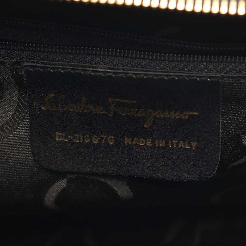 Used Salvatore Ferragamo Vara ribbon Shoulder Bag leather Black Used Women