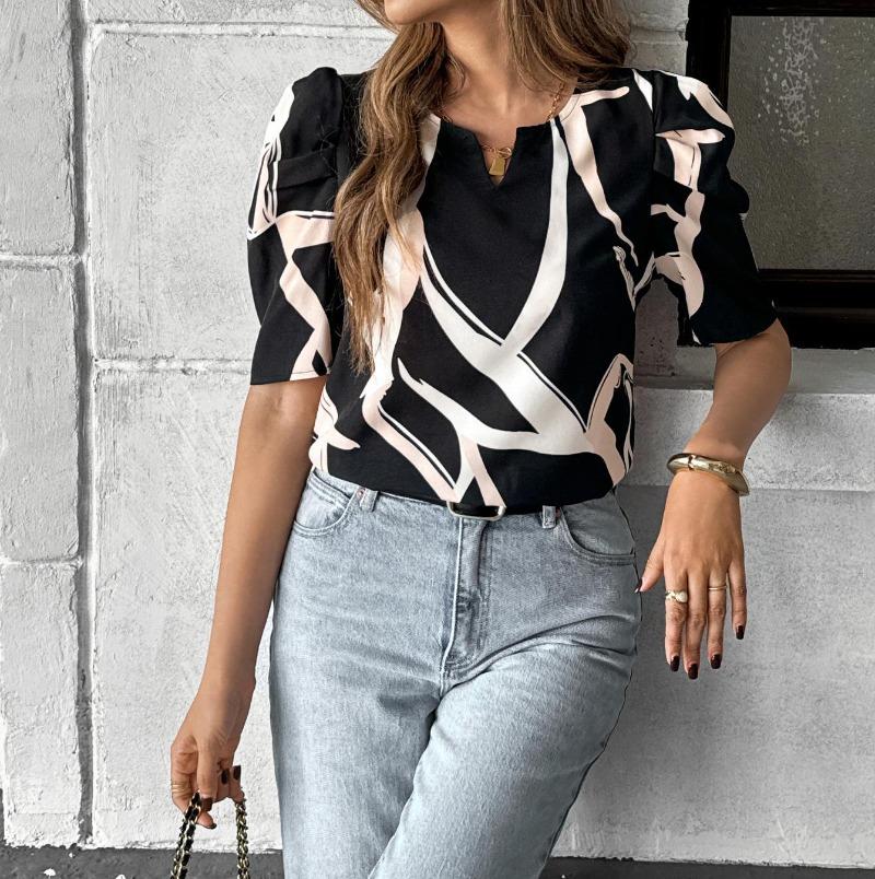 Lässiger Urlaubsstil Bedrucktes Halbarmhemd Damenbekleidung für den Sommer