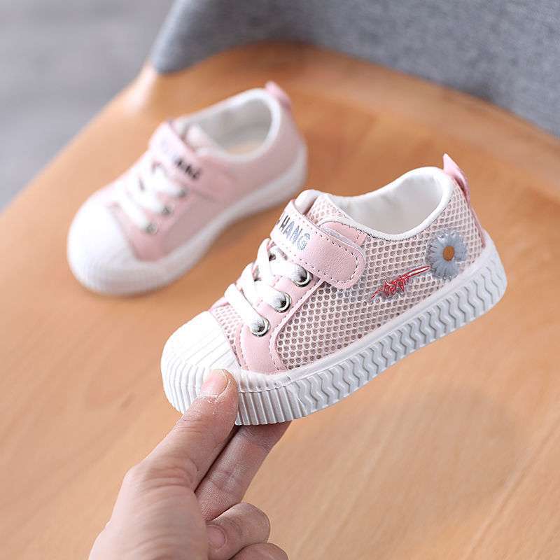 2025 spring and summer new children's single shoes cartoon small daisy board shoes medium children soft soles baby breathable casual shoes tide