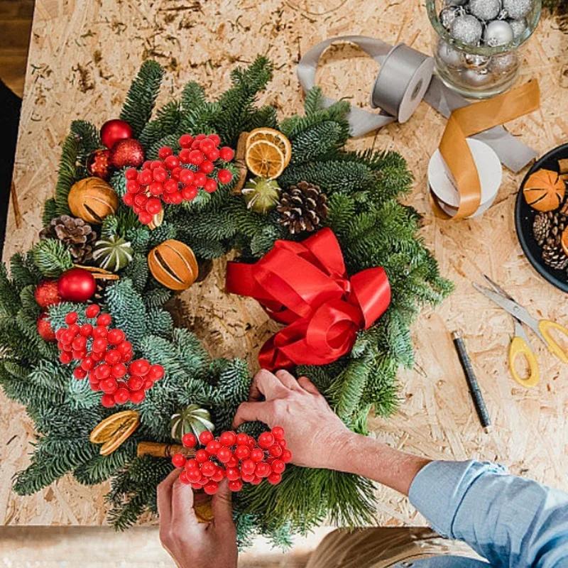 Wholesale Artificial Berry Flowers Mini Red Fake Cherry Stamen for Xmas Tree Ornaments Christmas New Year Party Home Decoration