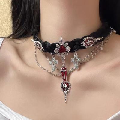 Sweet Cool Babes Heavy Industry Punk Dark Fashion Hip Hop Cross Necklace Women's Simple Versatile Collarbone Chain Tide