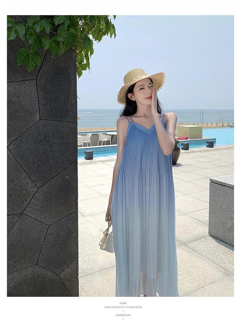 Women's French Seaside Gradient Spaghetti Strap Long Dress - Summer Sleeveless Sea Wave Style