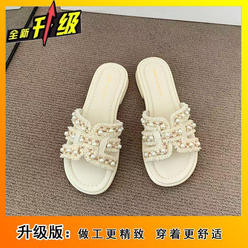

Xiaoxiangfeng breathable one-word drag women s summer outer wear 2025 new outer wear high-end thick heel cool slippers 40