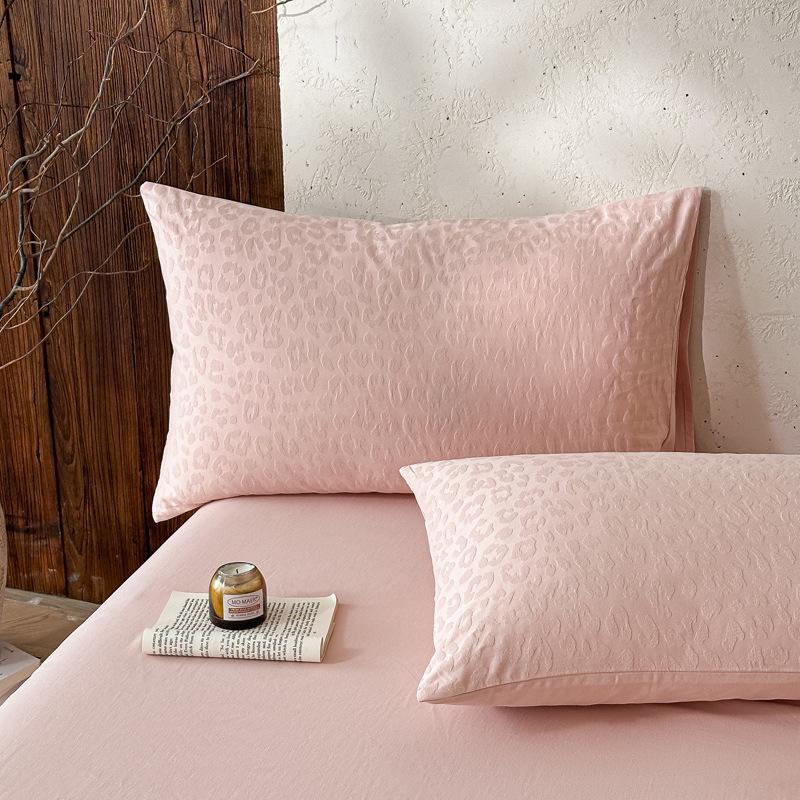 Class A Cotton Embossed Jacquard Brushed Dormitory Bedding Set - 3 Piece