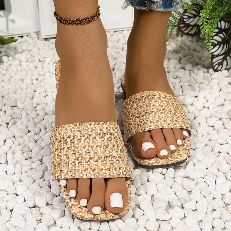 Women's Shoes on Sale 2025 New Outdoor Women's Slippers Hot Sale Daily Slippers Women Square Toe Mixed Colors Plus Size Sandals