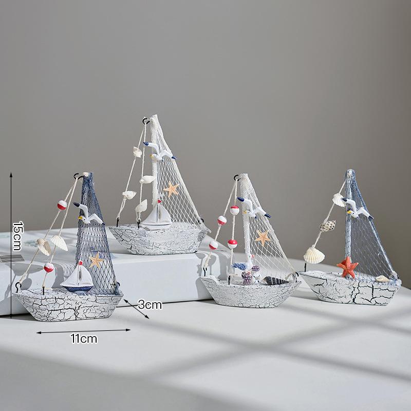 Porzellan Segelschiff Modell im mediterranen Stil - Kreative Holz Heimdeko Ornamente