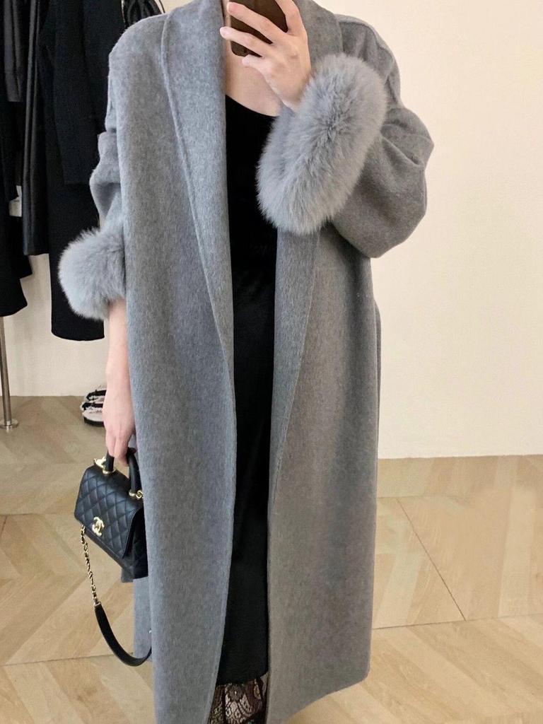 2024 Women's High-End Double-Faced Cashmere and Wool Coat with Fox Fur Sleeves