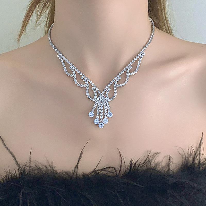 Elegant Diamond Choker & Jewelry Set for Women - 2024 European & American Wedding Accessories