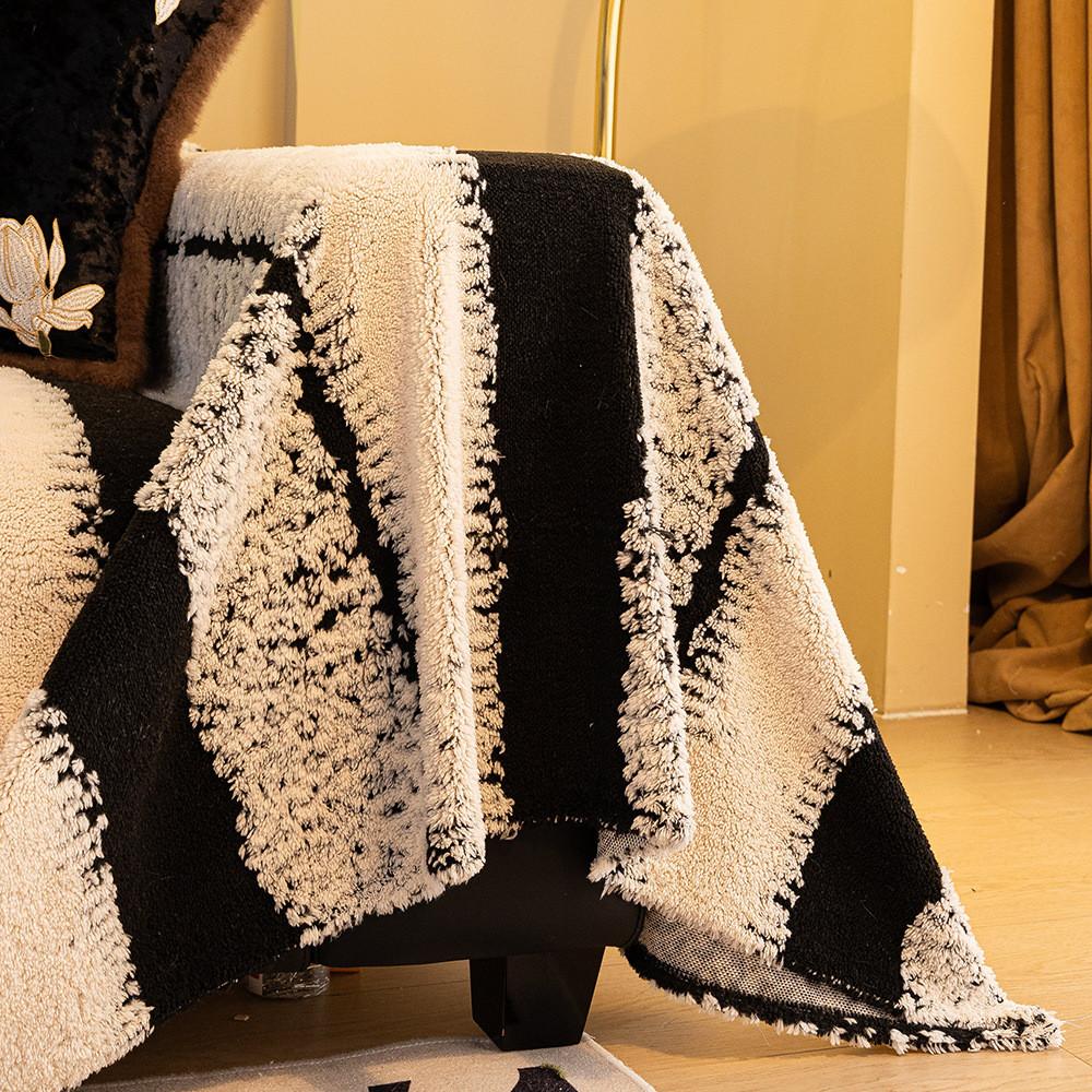 Soft Smooth Thicken Quilted Sofa Towel Simple Anti-slip Furniture Cover Anti-cat Scratch Furniture Protector Home Decoration