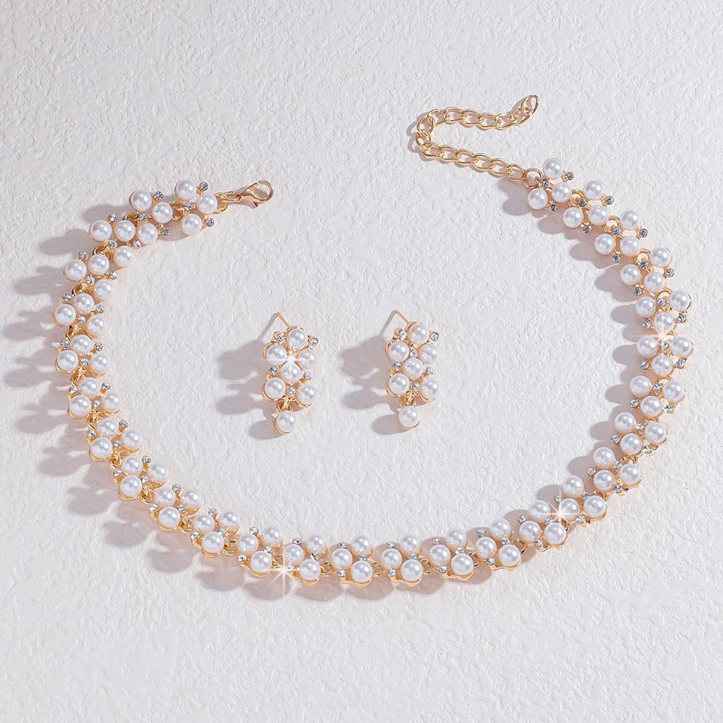 Geometric Diamond-Set Pearl Necklace Women'S, French Temperament Premium Clavicle Chain Niche Vintage Temperament Jewelry