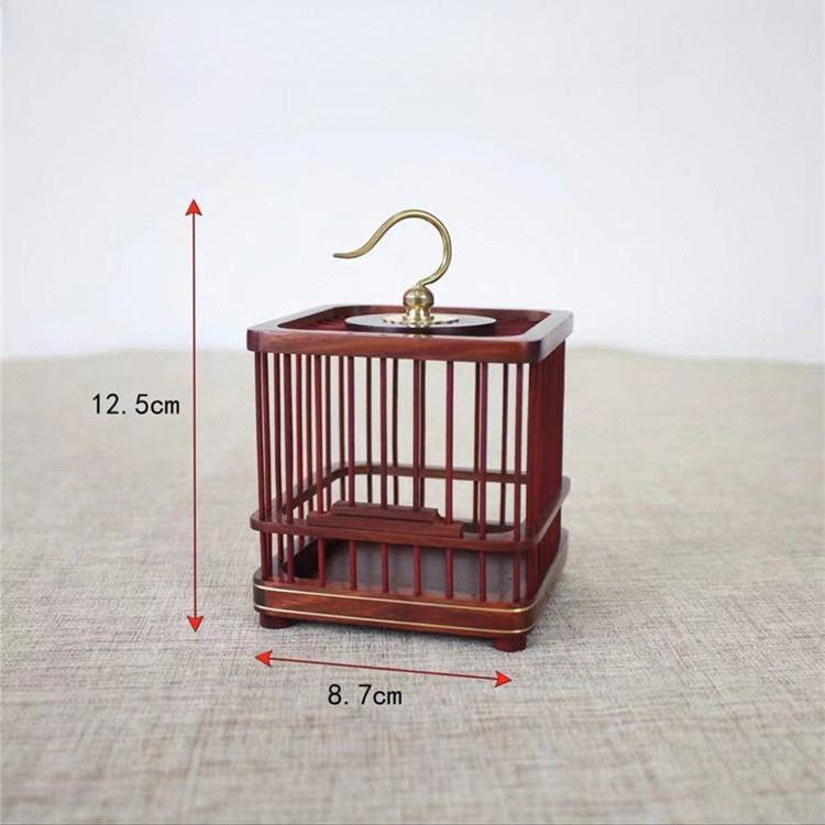 Wood Carved Bird Cage Small Animal Bug Cricket Pet Home Insect Storage Basket Grasshopper Feeding Container Cockroach Cage Baske