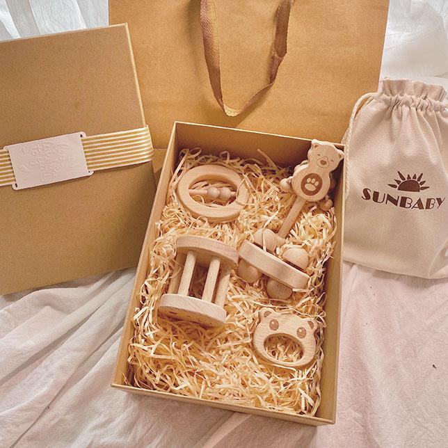 Newborn Baby Toys Hundred Days Wooden Gift Box For Children, Full Moon Baby Soothes Bear, Rattles, Grinds Teeth And Bites