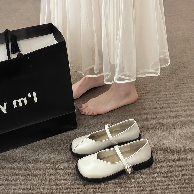 Square head Mary Jane shoes women's new shallow mouth small leather shoes with versatile single shoes children