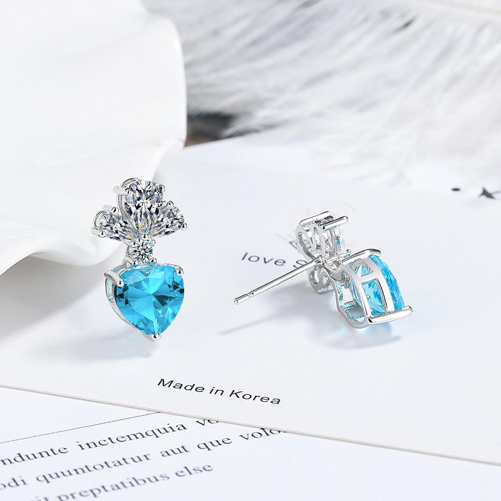 Heart Fancy Colorful Heart Fashion Zirconia Sparkling Classic Stud Earrings for Women Dazzling Female Elegant Accessories Timeless Jewelry
