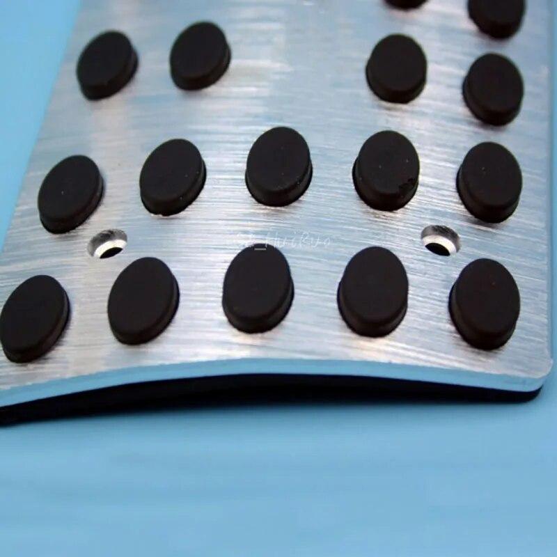 Car Accessories AT Foot Rest Brake Pedals For Benz AMG W164 W166 X164 X166 W251 ML320 GL Class With Logo 4pcs