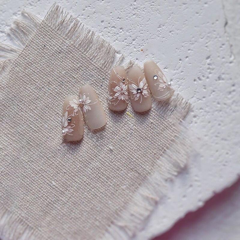 5D Embossed Hand Draw Butterfly Self-Adhesive Decals Press On Nails Diy Nail Art Decoration Accessories