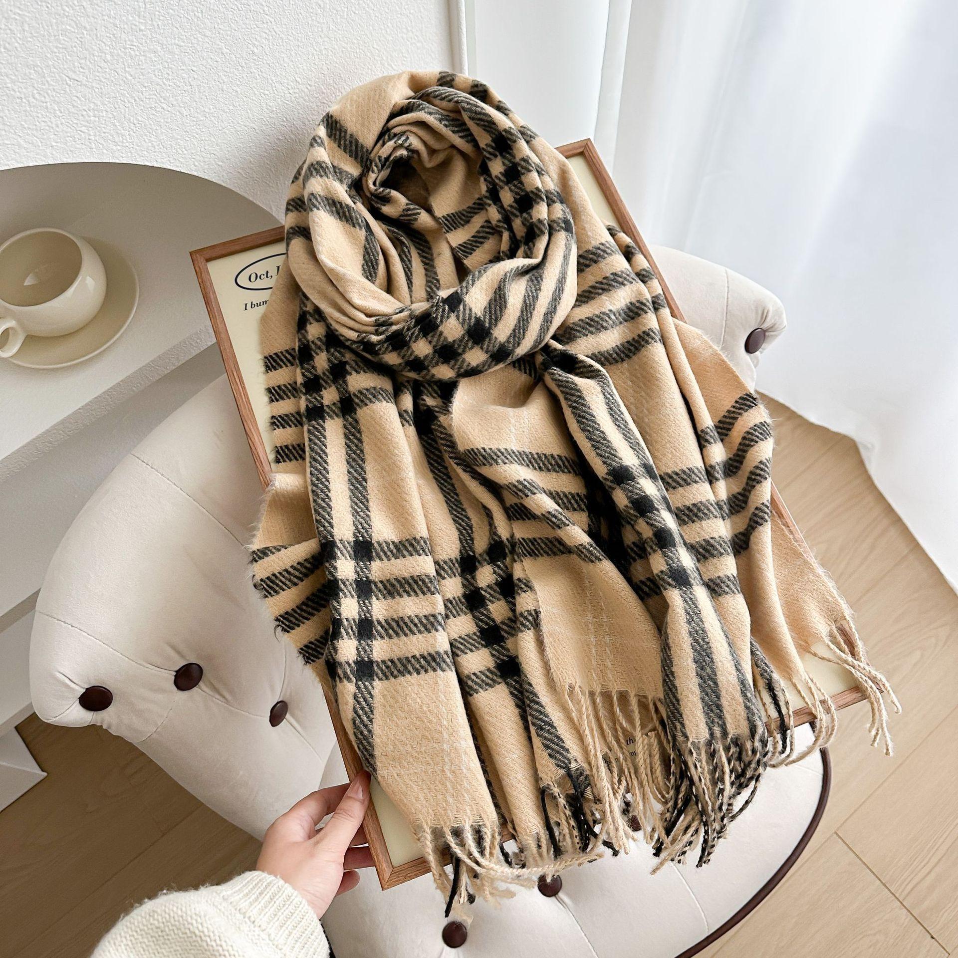 

Sweet Literary Plaid Scarf for Women in Autumn and Winter Korean Atmosphere with Coat Plaid Color Matching Warm and Thickened Scarf 66-180cm