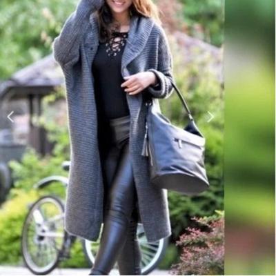 Style Automne Hiver Couleur Unie Ample Gilet Pull Femme Mi-long Confortable Décontracté à Capuche Manteau Tricoté