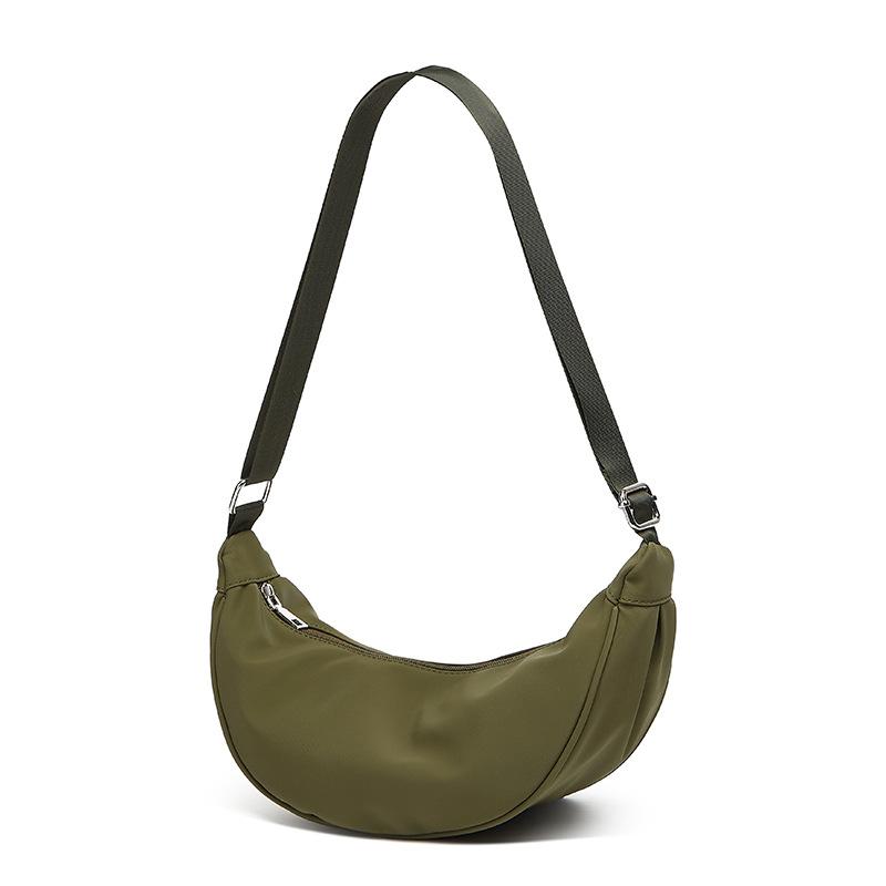 New Summer Simple Fashion Bag Women's Solid Color Design Shoulder Messenger Bag Fresh and Light Trend Dumpling Bag Versatile