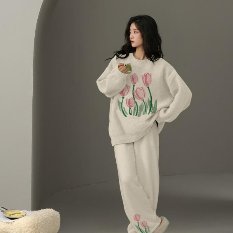 Coral Velvet Pajamas Women Autumn Winter Cashmere and Thick Women Can Wear Warm Home Clothing Set Can Be Worn Outside Sleepwear