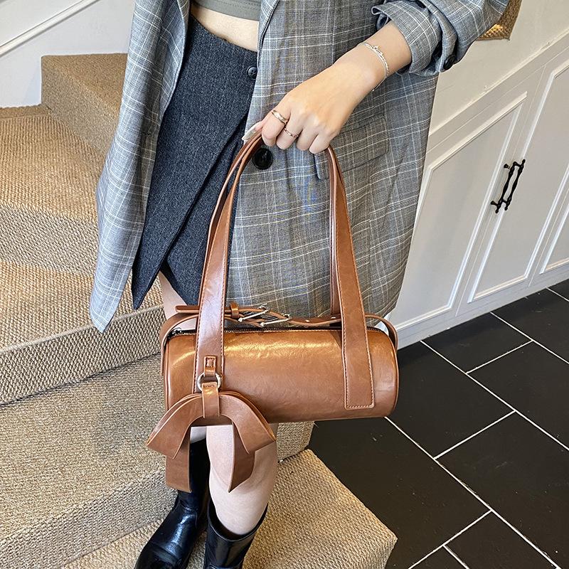 Fashion Underarm Commuter Bag Women's New Pillow Bag Girl Bow Single Shoulder Oblique Span Portable Cylinder Bag