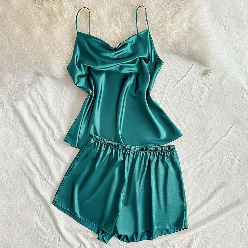 

Новый минималистичный шелковистый комплект для женской повседневной домашней одежды, топы-халтеры, шорты, пижамы и халаты можно носить на улице 5XL зелёный