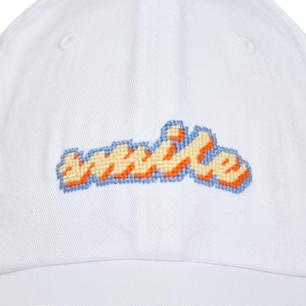LOLONG Smile Needlepoint Hat (White)