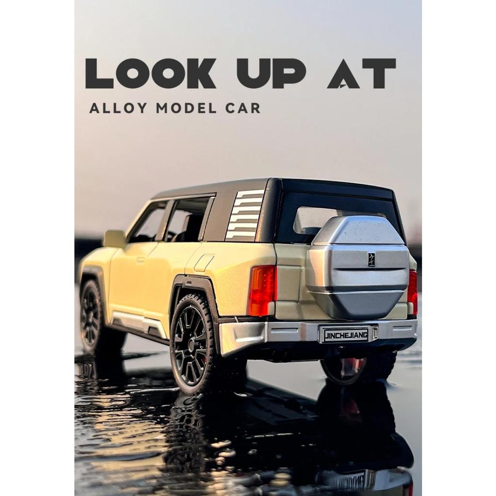 1/32 BYD Look UPAT U8 SUV Alloy Die Cast Toy Car Model Sound and Light Pull Back Children's Toy Collectibles Birthday Gift