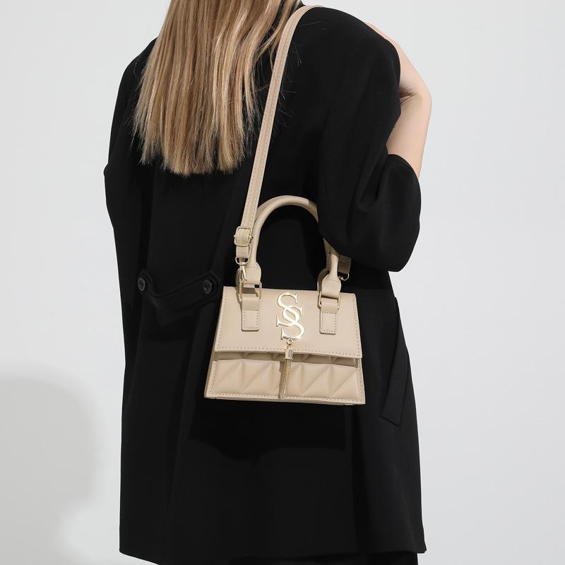 Geantă de mână ușoară, de lux, cu litere brodate cu diamante, la modă, simplă și elegantă, cu un singur umăr, pentru femei