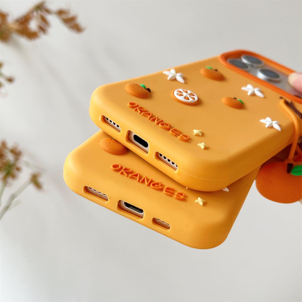 Für iPhone 17 Pro Silikonhülle Niedlicher Orangenförmiger Anhänger Stoßfeste Handy-Rückseite