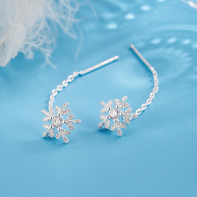Exquisite Koreanische Schneeflocken Strassstein Quasten Ohrringe