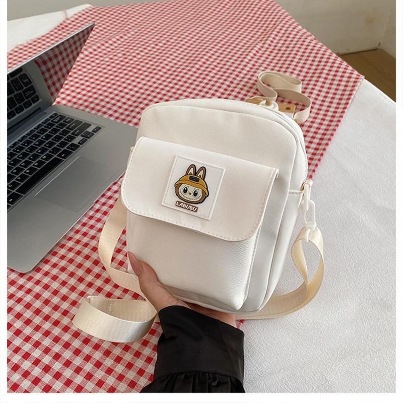 Small Bag Female Cartoon Girl Student Shoulder Bag Versatile Mobile Phone Bag Travel Small Satchel Fashion Messenger Bag