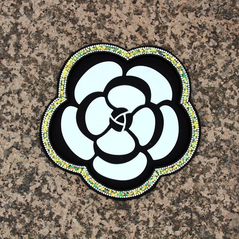 Diamond Mountain Camellia Carter Circuit Anti-Slice Cathema Creative Jewelry Silicon Car Products
