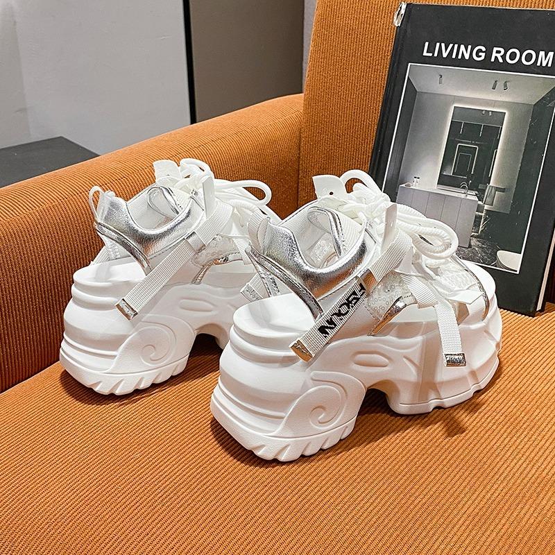 Νέα ψηλοτάκουνα σανδάλια με πλατφόρμα για γυναίκες, καλοκαιρινά mesh, χοντρά sneakers, γυναικείες παντόφλες με ανοιχτά δάχτυλα, γυναικεία σανδάλια 8.5cm