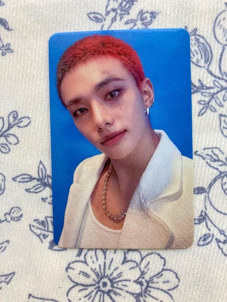 [USED] StrayKids Hyunjin KARMA TARGET Bonus American Trading Card