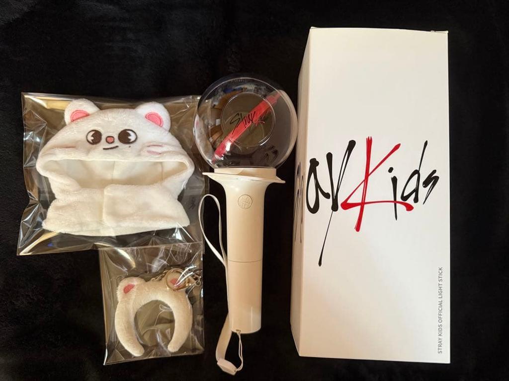 [USED] Straykids Penlight Ver.1 Ginillet Penlight Cover