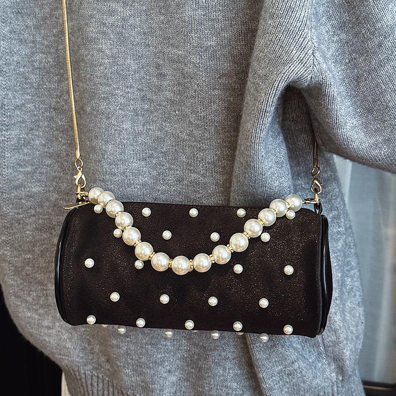 Niche pearl handbag women's autumn new shoulder underarm bag lady fashion pillow bag women