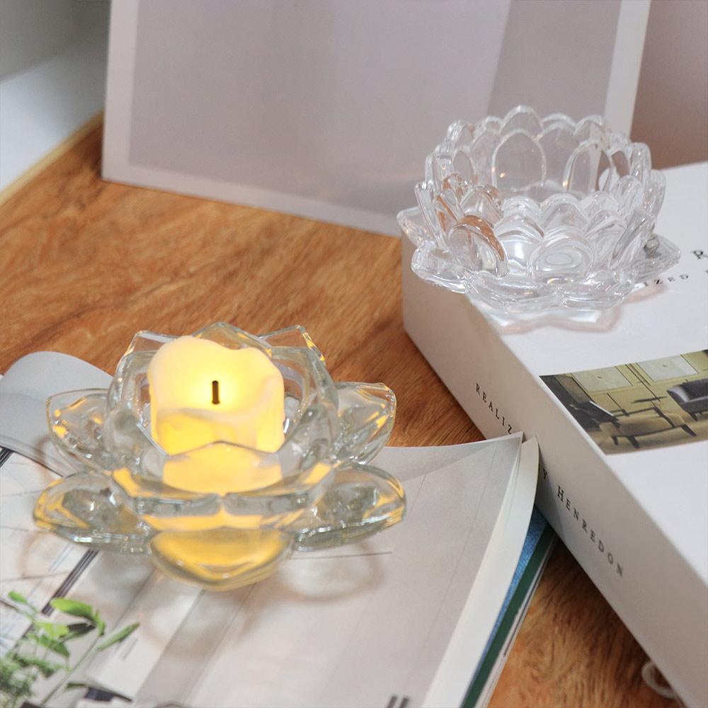 

2Pcs Light-catching Lotus Candle Holders Ins Flower Candlestick Stand Wedding S