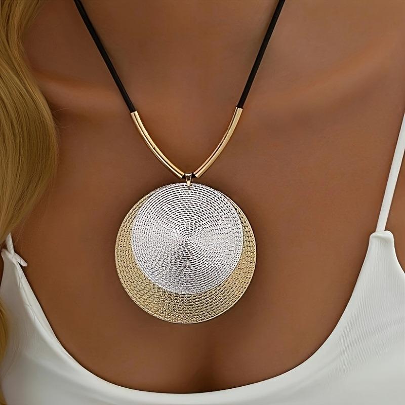 Exaggerated Pattern Double Round Cake Pendant Necklace Female, Metal Texture Geometric Round Card Rope Chain Necklace