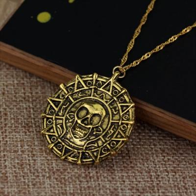 Retro Pirates of The Caribbean Necklace Jack Sparrow Aztec Skull Pendant Coin Medal Fashion Jewelry Gift