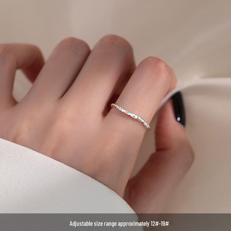 Women's Light Luxury Open Adjustable Pinky Ring - Candy Wrapper Texture, Simple & Versatile Design