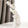 Nordic Creative Resin Hand Models Ring Holders Bracelets Jewelry Display Racks Counter Ring Display Props Rose Hands Wedding Decorations Ornaments
