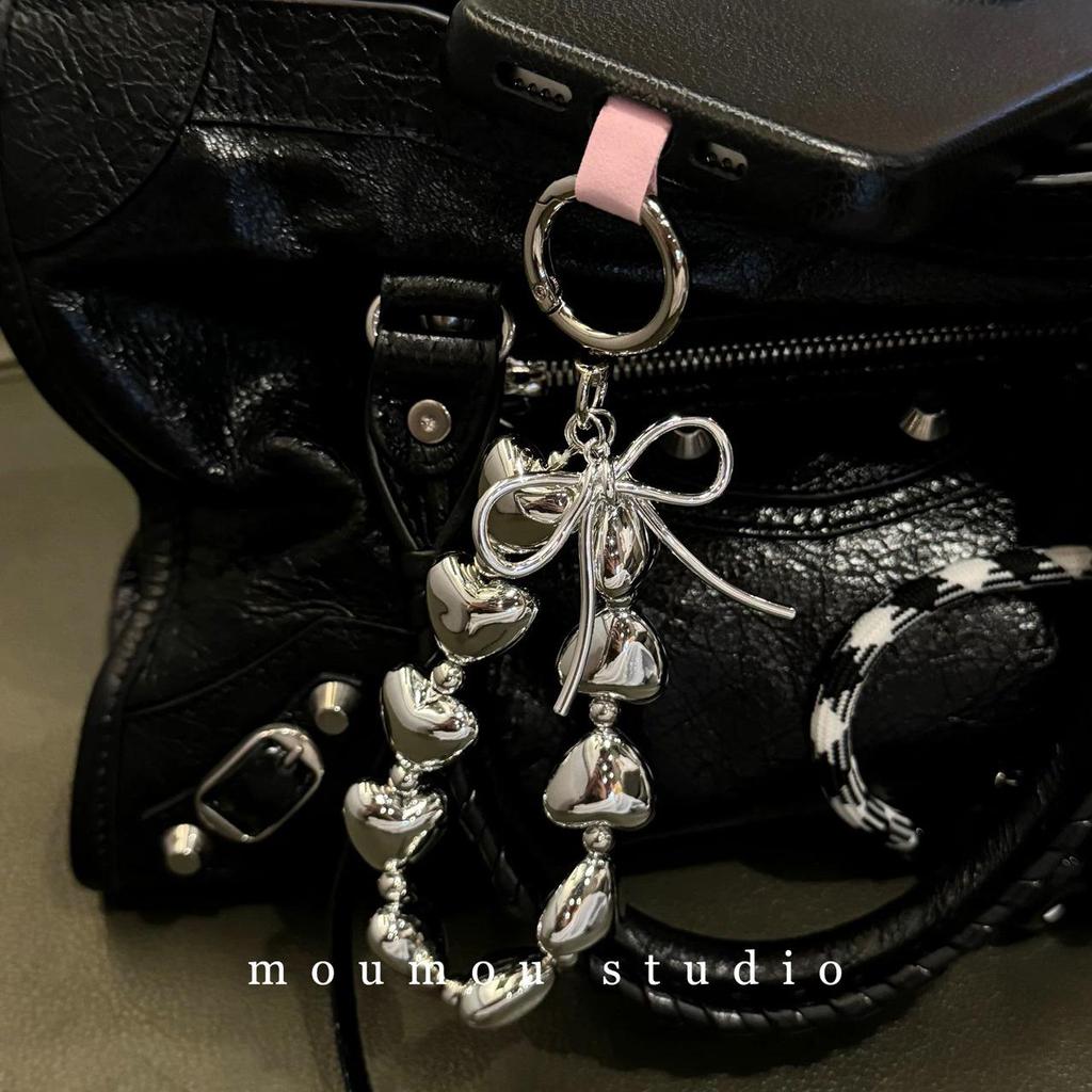 Korean Style Bright Silver Heart Pendant Keychain - Trendy, Creative, Unique Jewelry Accessory