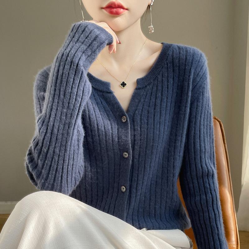 2024 New Temperament Knitted Cardigan Simple Solid Color Loose Sweater Jacket Autumn Cardigan