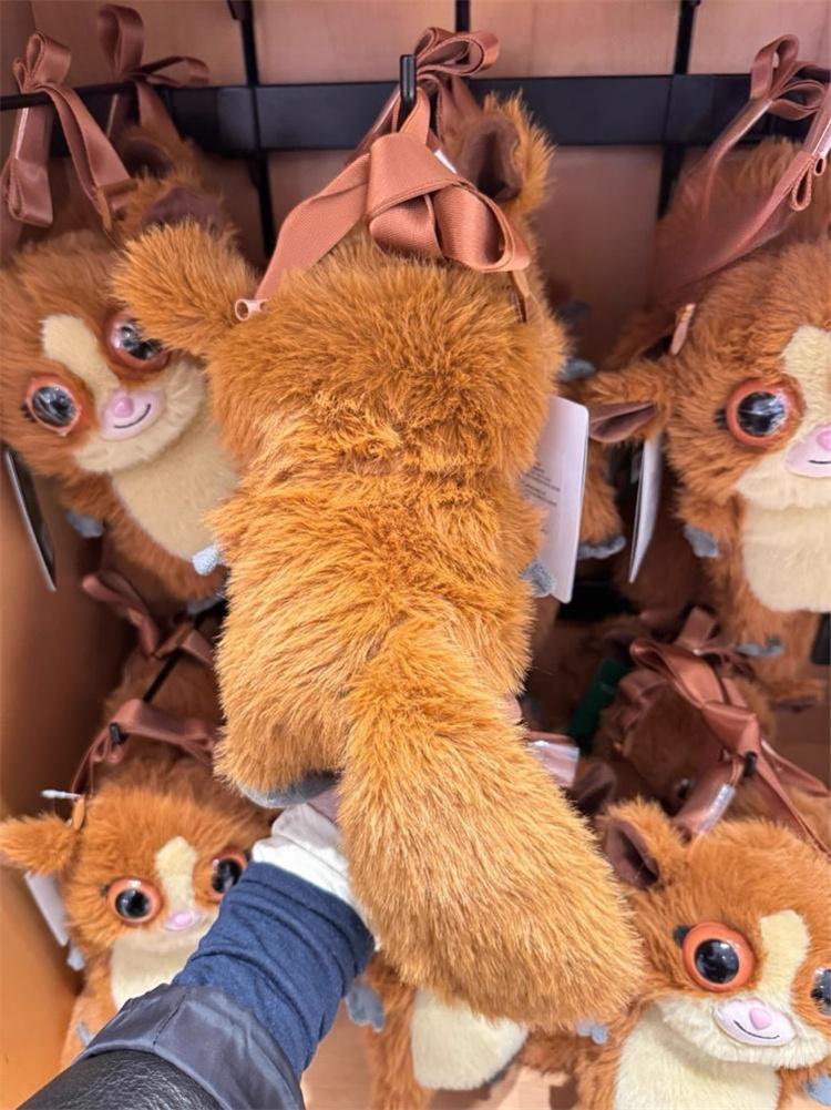Beijing Film Park Souvenir Gift - Madagascar Lemur Mort Plush Crossbody Bag for Children, Perfect Birthday Present