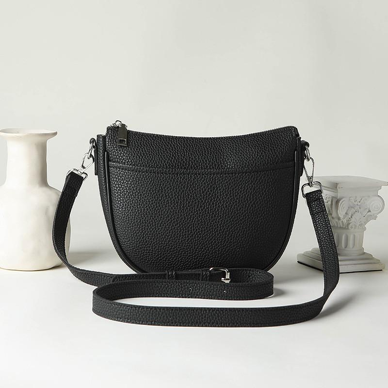 Ielgy Ladies Simple Solid Color Shoulder Messenger Bag