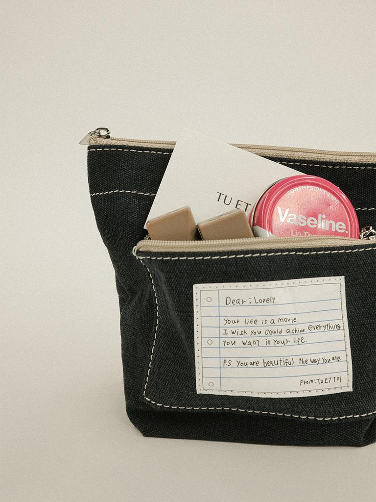 Tuettoi Letter Pocket Pouch - 5 Colors