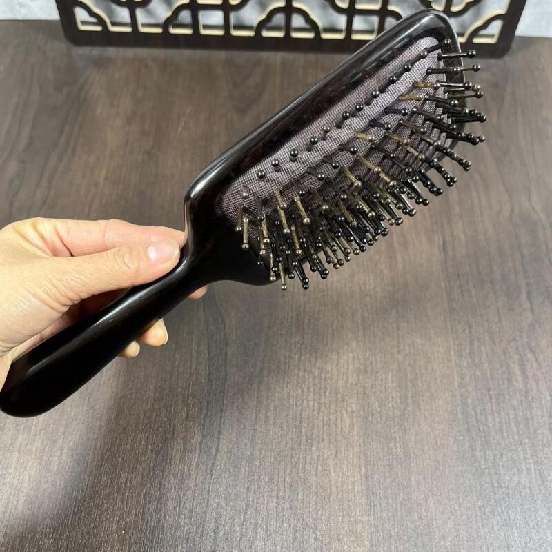 Sandalwood Air Cushion Scalp Massage Comb