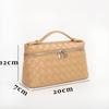 Cowhide Diamond Weave Lunch Box: Stylish Genuine Leather Women's Cross-body Bag